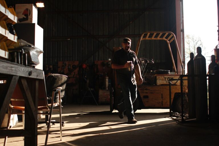 ISRI Observes Industry Event to Raise Awareness of Forklift Safety